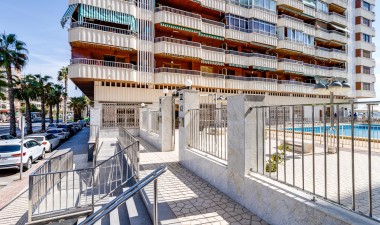 Resale - Apartment / flat - Torrevieja - Costa Blanca