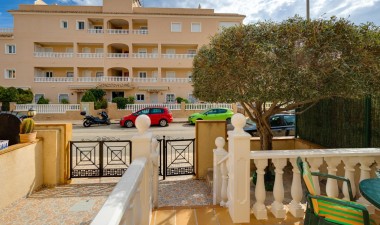 Resale - Villa - Orihuela Costa - Villamartín