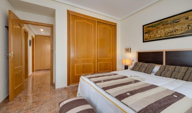 Resale - Villa - Orihuela Costa - Villamartín