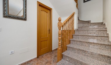 Resale - Villa - Orihuela Costa - Villamartín