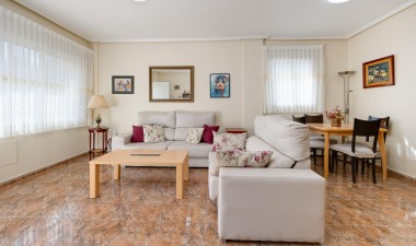 Resale - Villa - Orihuela Costa - Villamartín