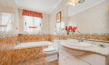 Resale - Semi Detached - Orihuela Costa - Villamartín