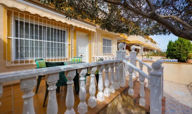 Resale - Villa - Orihuela Costa - Villamartín