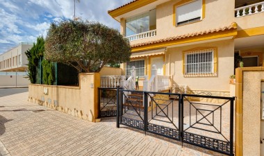 Resale - Semi Detached - Orihuela Costa - Villamartín