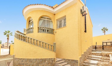 Resale - Villa - Ciudad quesada - La  Marquesa Golf