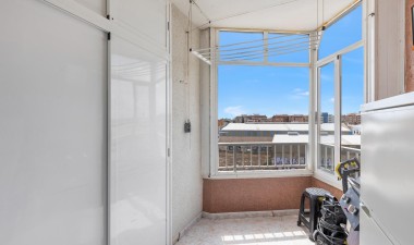 Resale - Apartment / flat - Torrevieja - Nueva Torrevieja