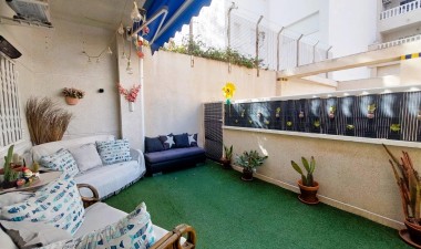 Resale - Apartment / flat - Torrevieja - Costa Blanca