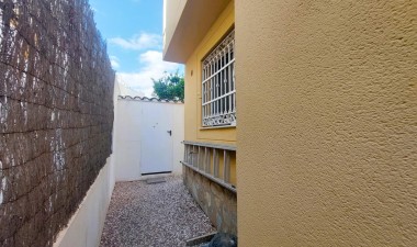 Resale - Town House - Torrevieja - Costa Blanca