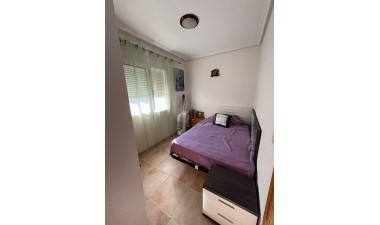 Resale - Apartment / flat - Torrevieja - La veleta