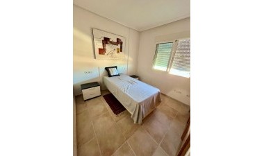 Resale - Apartment / flat - Torrevieja - La veleta