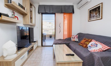 Resale - Apartment / flat - Torrevieja - Costa Blanca