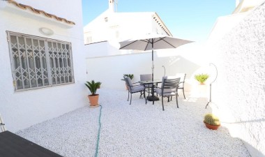 Resale - Bungalow - Torrevieja - Costa Blanca