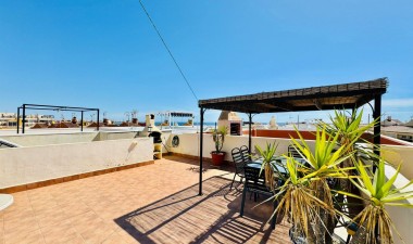 Resale - Apartment / flat - Torrevieja - Costa Blanca