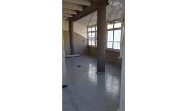 Herverkoop - Appartement / flat - Torrevieja - Centro