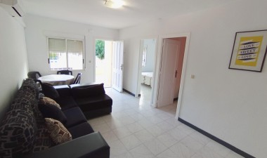 Resale - Apartment / flat - Torrevieja - El Limonar