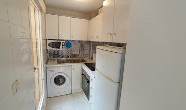 Resale - Apartment / flat - Torrevieja - El Limonar