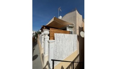 Resale - Town House - Torrevieja - Los balcones