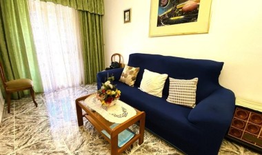 Resale - Apartment / flat - Torrevieja - Playa del Cura