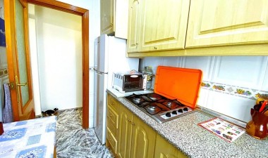 Resale - Apartment / flat - Torrevieja - Playa del Cura