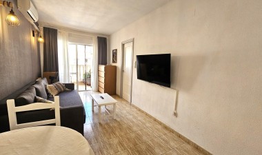 Resale - Apartment / flat - Torrevieja - Estacion De Autobuses