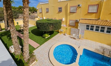 Resale - Bungalow - Orihuela - Inland