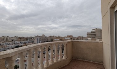 Resale - Apartment / flat - Torrevieja - Costa Blanca