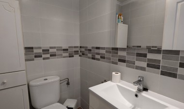 Resale - Apartment / flat - Torrevieja - Costa Blanca