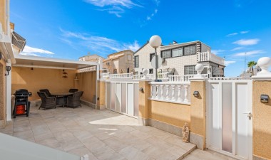 Resale - Villa - Orihuela Costa - Costa Blanca