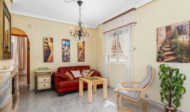 Resale - Villa - Orihuela Costa - Costa Blanca