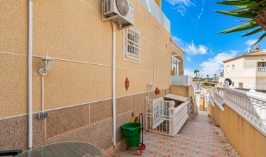 Resale - Villa - Orihuela Costa - Costa Blanca