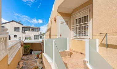 Resale - Villa - Orihuela Costa - Costa Blanca