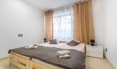 Resale - Apartment / flat - Torrevieja - Costa Blanca