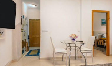 Resale - Apartment / flat - Torrevieja - Centro