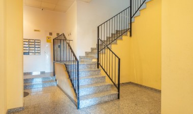 Resale - Apartment / flat - Torrevieja - Centro