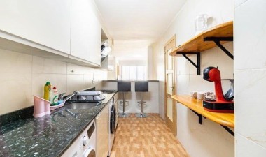 Resale - Apartment / flat - Torrevieja - La Mata