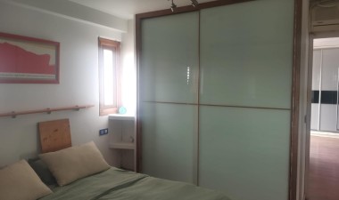 Resale - Apartment / flat - Torrevieja - La veleta