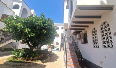 Resale - Apartment / flat - Torrevieja - La veleta