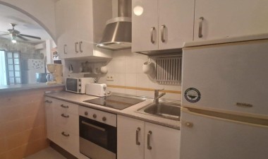 Resale - Apartment / flat - Torrevieja - La veleta