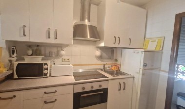 Resale - Apartment / flat - Torrevieja - La veleta