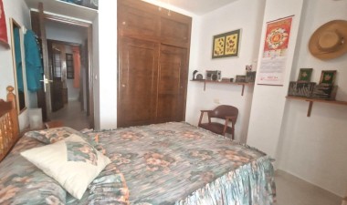 Resale - Apartment / flat - Torrevieja - La veleta