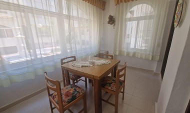 Resale - Apartment / flat - Torrevieja - La veleta