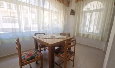 Resale - Apartment / flat - Torrevieja - La veleta