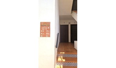 Resale - Apartment / flat - Torrevieja - La veleta