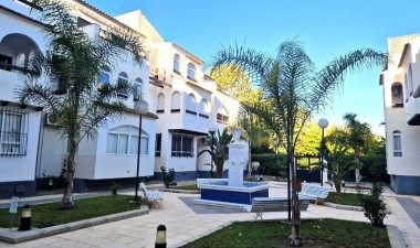 Resale - Apartment / flat - Torrevieja - La veleta