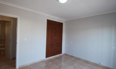 Resale - Villa - Torrevieja - La Siesta - El Salado - Torreta