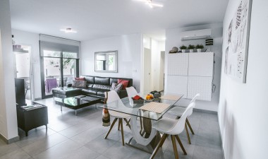 Resale - Apartment / flat - Pilar de la Horadada - Costa Blanca