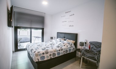 Resale - Apartment / flat - Pilar de la Horadada - Costa Blanca