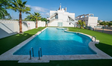 Resale - Apartment / flat - Pilar de la Horadada - Costa Blanca