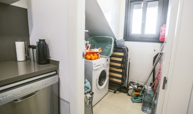 Resale - Apartment / flat - Pilar de la Horadada - Costa Blanca