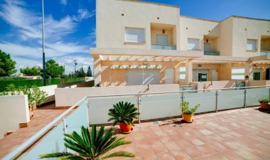 Reventa - Villa - Los Montesinos - La Herrada